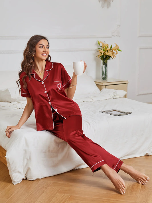 Damen Pyjama Kurz Satin Mit Herzstickerei Und Knopfleiste 1